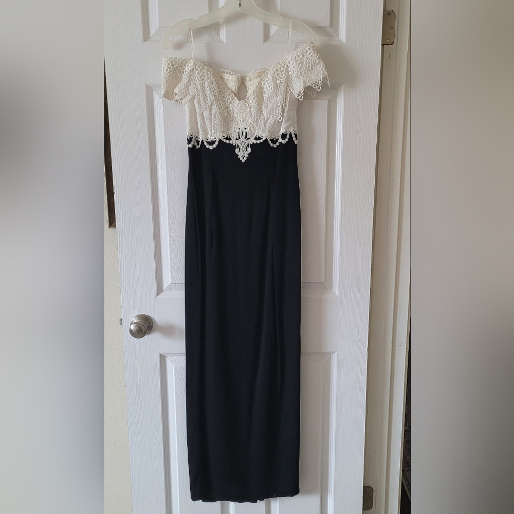 Scott McClintock Off-Shoulder Black and White Maxi Dress